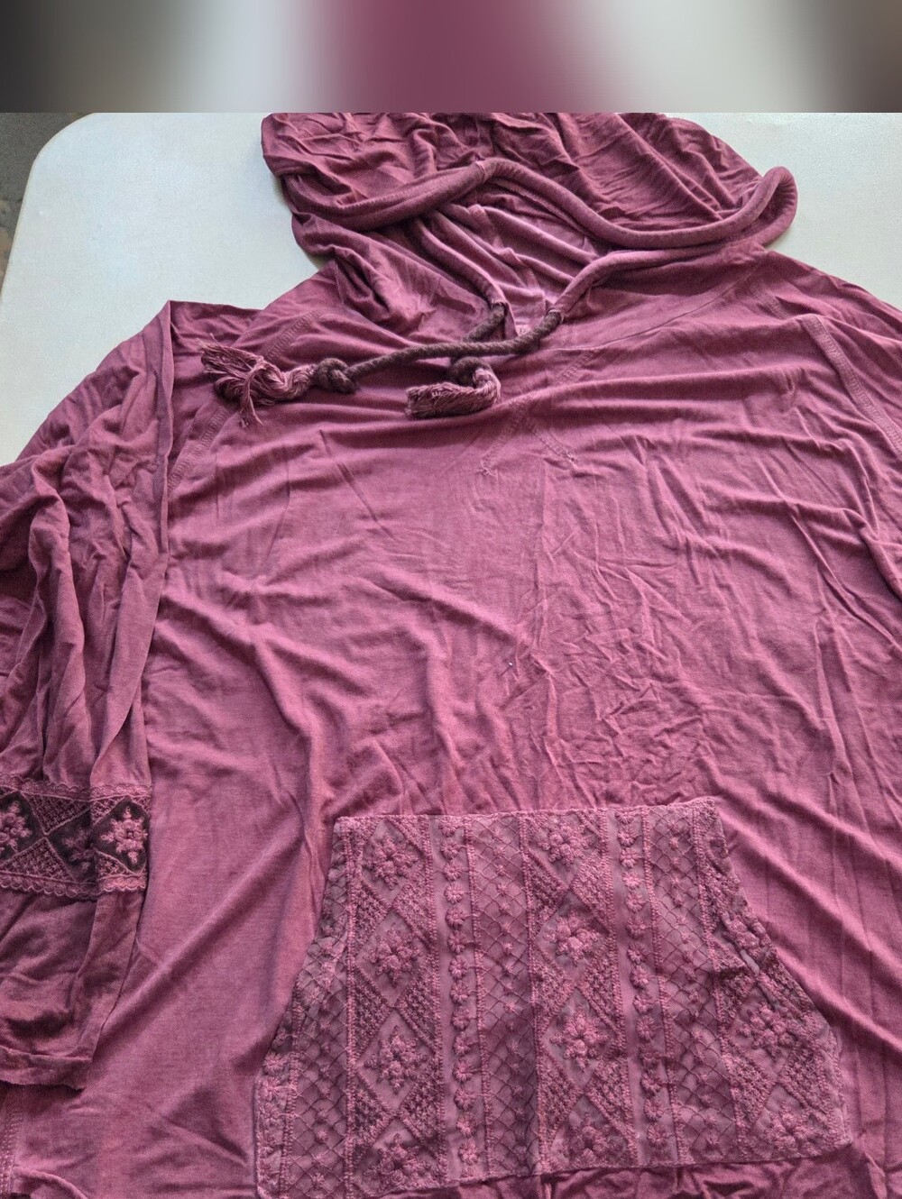 NWOT MISSES POL SZ L Acid Washed Mauve Pink Hoodie With Lace Trim